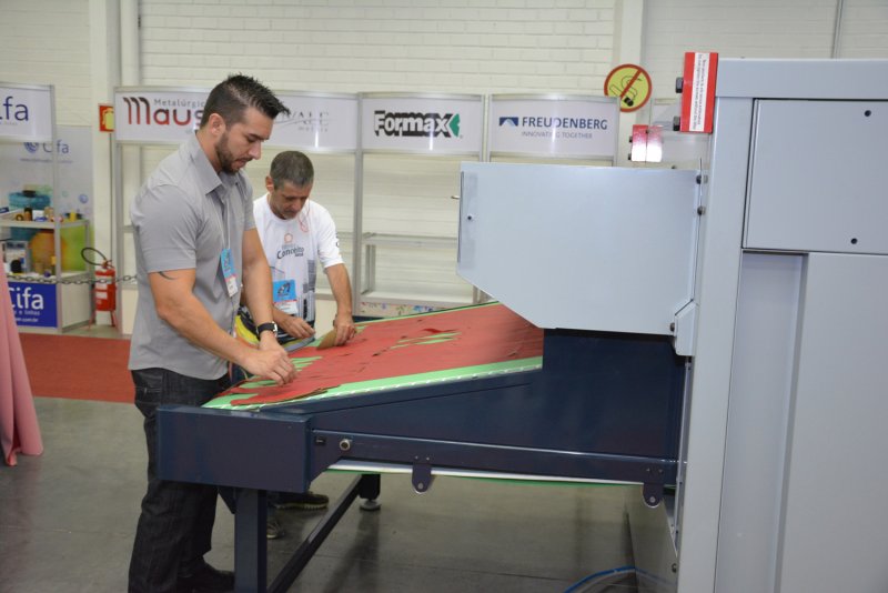 Fábrica Conceito mostra a tecnologia como fator de produtividade Fábrica Conceito mostra a tecnologia como fator de produtividade