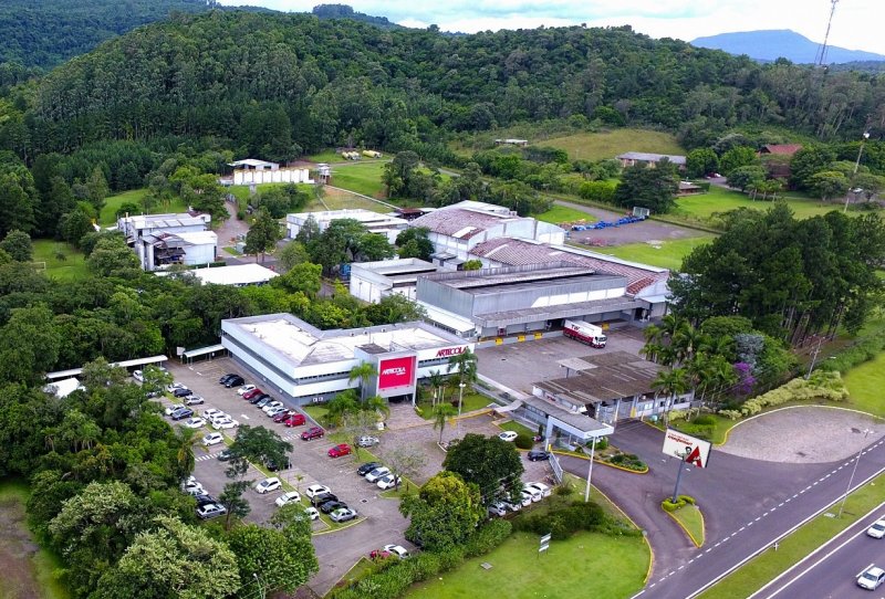 Indústria do Vale do Sinos completa 73 anos e registra crescimento de 27% no primeiro trimestre Indústria do Vale do Sinos completa 73 anos e registra crescimento de 27% no primeiro trimestre