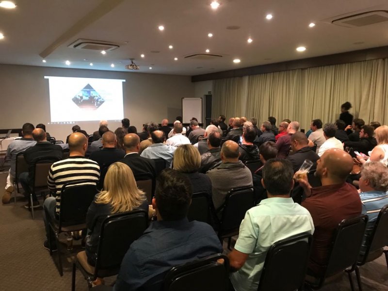 Fimec promove encontro com industriais calçadistas de São Paulo Fimec promove encontro com industriais calçadistas de São Paulo