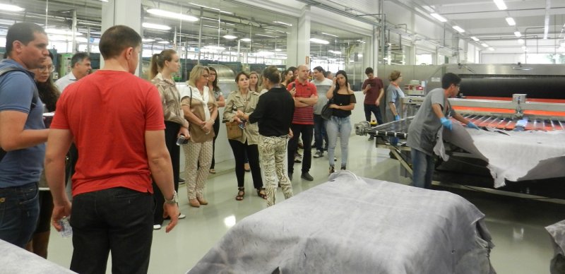 Visita ao Curtume Modelo do Senai é uma das atrações da Fimec Visita ao Curtume Modelo do Senai é uma das atrações da Fimec