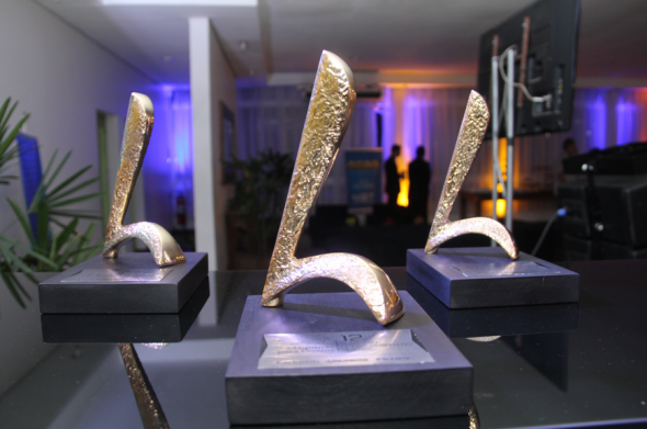 13º Lançamentos Fimec premia empresas 13º Lançamentos Fimec premia empresas
