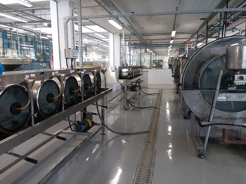 Calçado de aluna do Senai utilizará napa de toque macio Calçado de aluna do Senai utilizará napa de toque macio