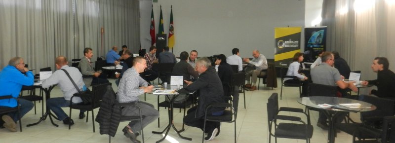 Brasil recebe compradores de tecnologia para couro e calçados Brasil recebe compradores de tecnologia para couro e calçados